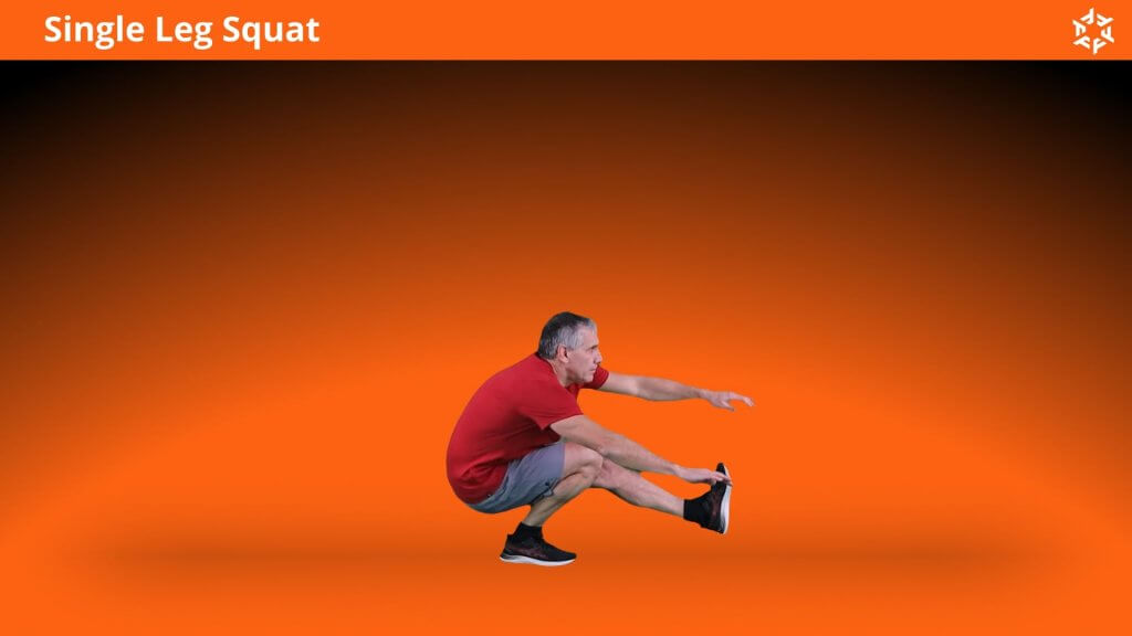 Explication courte et claire pour effectuer Single Leg Squat correctement et éviter les erreurs courantes.