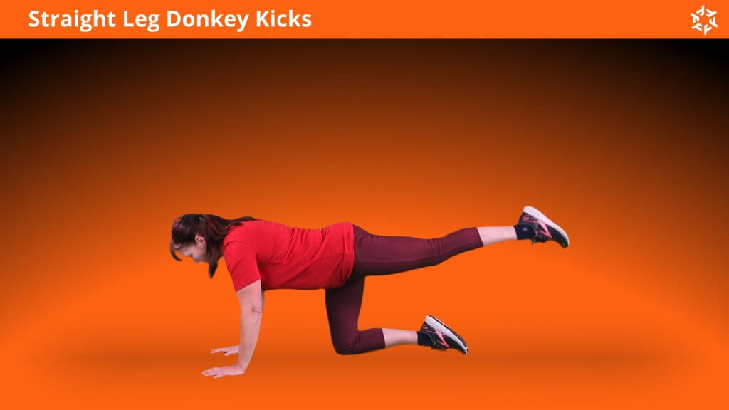 Explication courte et claire pour effectuer Staight Leg Donkey Kicks correctement et éviter les erreurs courantes.