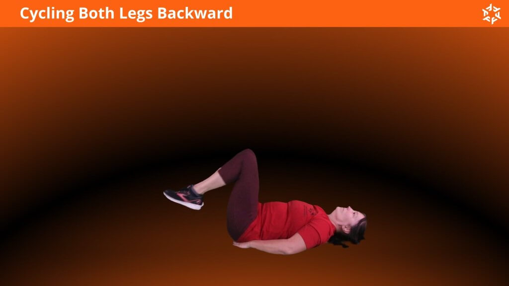 Korte en duidelijke uitleg om Cycling Both Legs Backwards op een correcte manier uit te voeren en veel voorkomende fouten te vermijden.