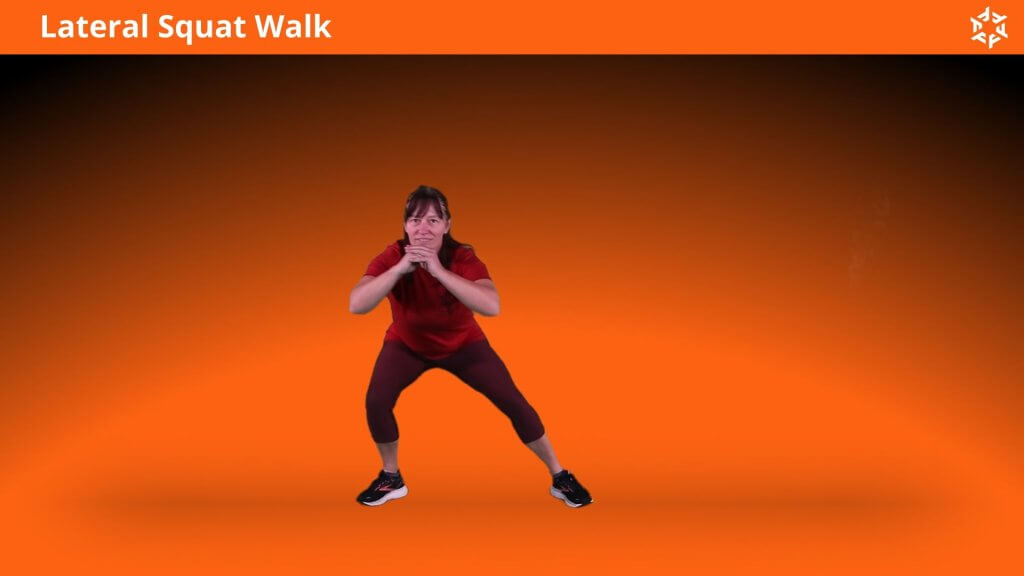 Korte en duidelijke uitleg om Lateral Squat Walk op een correcte manier uit te voeren en veel voorkomende fouten te vermijden.