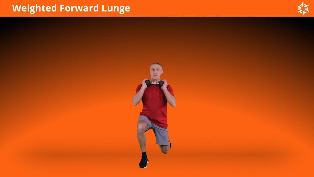 Korte en duidelijke uitleg om Weighted Forward Lunge op een correcte manier uit te voeren en veel voorkomende fouten te vermijden.
